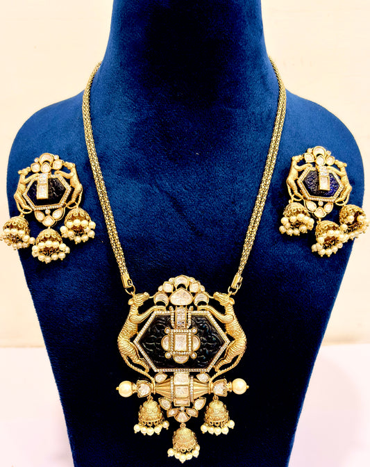 TRADITIONAL HANDCRAFTED BRASS JAGUAR NECKLACE SET